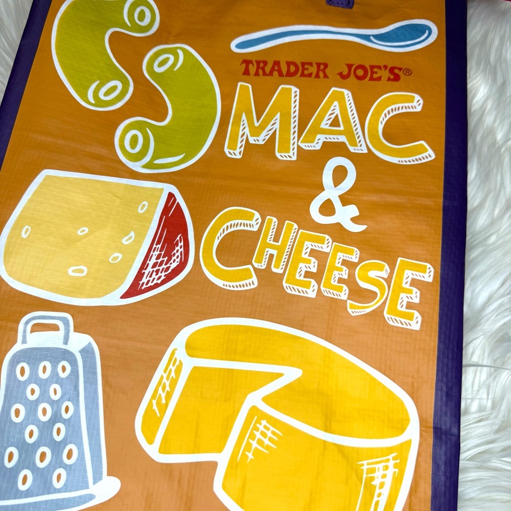 Trader Joe’s Comfort Food Tote Bag - Picture 4 of 9